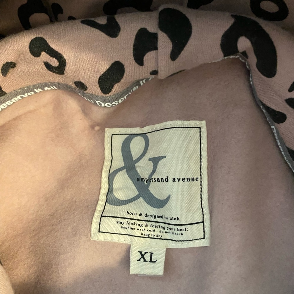 Ampersand Leopard print hooded sweatshirt - Picture 3 of 4